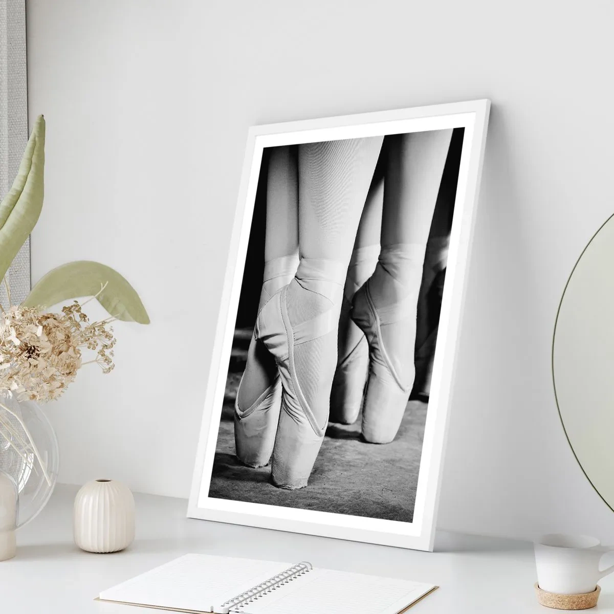 Poster in einem weißen Rahmen - Gemeinsam, leicht - 70x100 cm