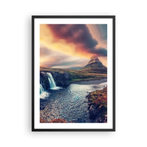 Poster in einem schwarzem Rahmen - Eine Berglandschaft mit Wasserfall und malerischem Himmel - 50x70cm - In der Majestät der Natur - Moderne Wanddekoration für Wohnzimmer und Schlafzimmer ARTTOR