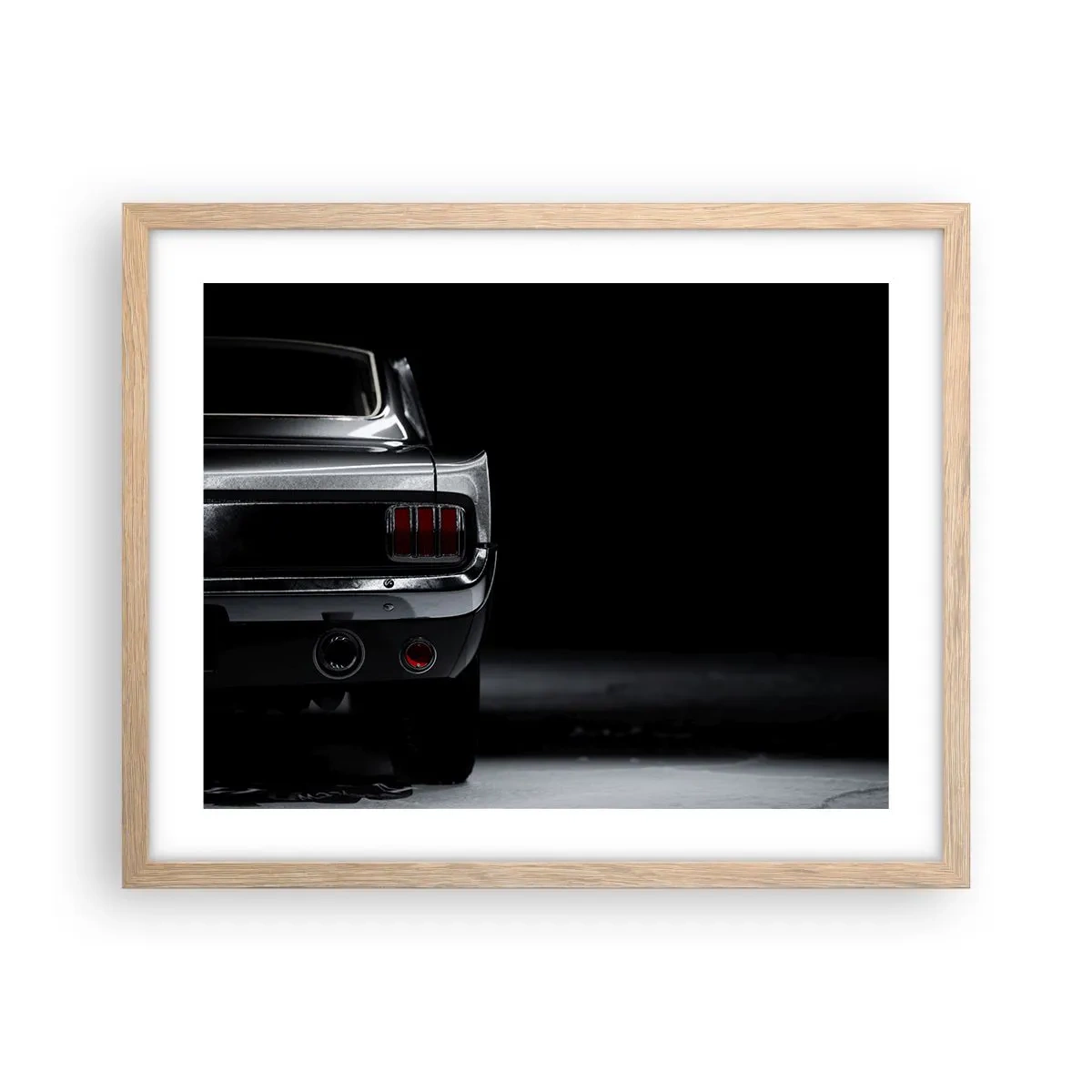 Poster in einem Rahmen aus heller Eiche - Charme des Klassikers - 50x40 cm