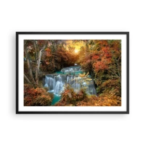 Poster in einem schwarzem Rahmen - Herbstlicher Wasserfall, umgeben von bunten Bäumen im Sonnenlicht - 70x50cm - Versteckter Schatz des Waldes - Moderne Wanddekoration für Wohnzimmer und Schlafzimmer ARTTOR