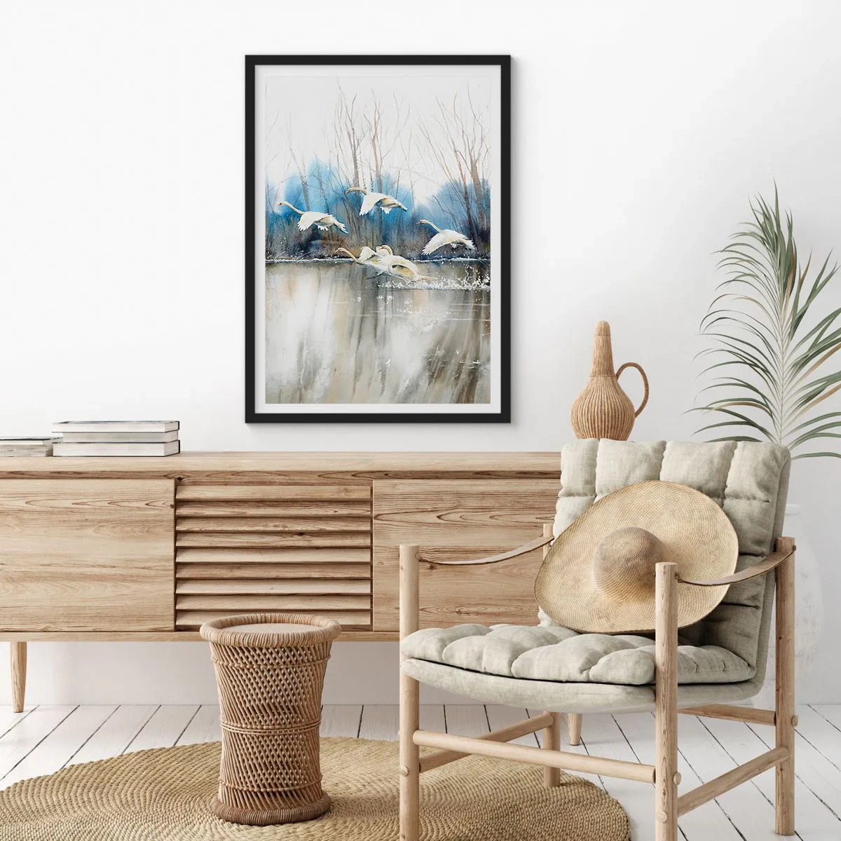 Poster in einem schwarzem Rahmen - Ein Schwarm Schwäne, der in malerischem Stil über dem Wasser schwebt - 50x70cm - Wie im Märchen von den wilden Schwänen - Moderne Wanddekoration für Wohnzimmer und Schlafzimmer ARTTOR