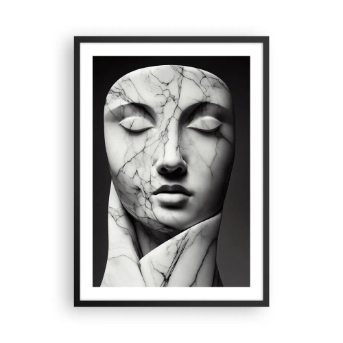 Poster in einem schwarzem Rahmen - Marmorskulptur Gesicht mit geschlossenen Augen auf schwarzem Hintergrund - 50x70cm - Marmorformen - Moderne Wanddekoration für Wohnzimmer und Schlafzimmer ARTTOR
