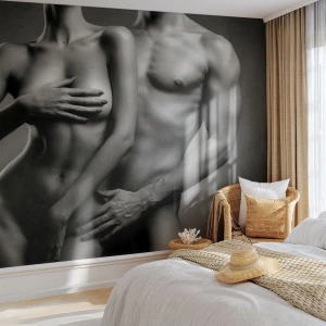 Fototapete Premium Sand - Schwarz-weiße künstlerische Fotografie der nackten Körper einer Frau und eines Mannes - 100x70cm - Adam und Ewa - Moderne Wanddekoration für Wohnzimmer und Schlafzimmer ARTTOR