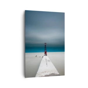 Bild auf Leinwand - Leinwandbild - Ein Leuchtturm am Ende eines Betonpfeilers in einer kargen Landschaft - 80x120cm - Um der Weite zu begegnen - Moderne Wanddekoration für Wohnzimmer und Schlafzimmer ARTTOR