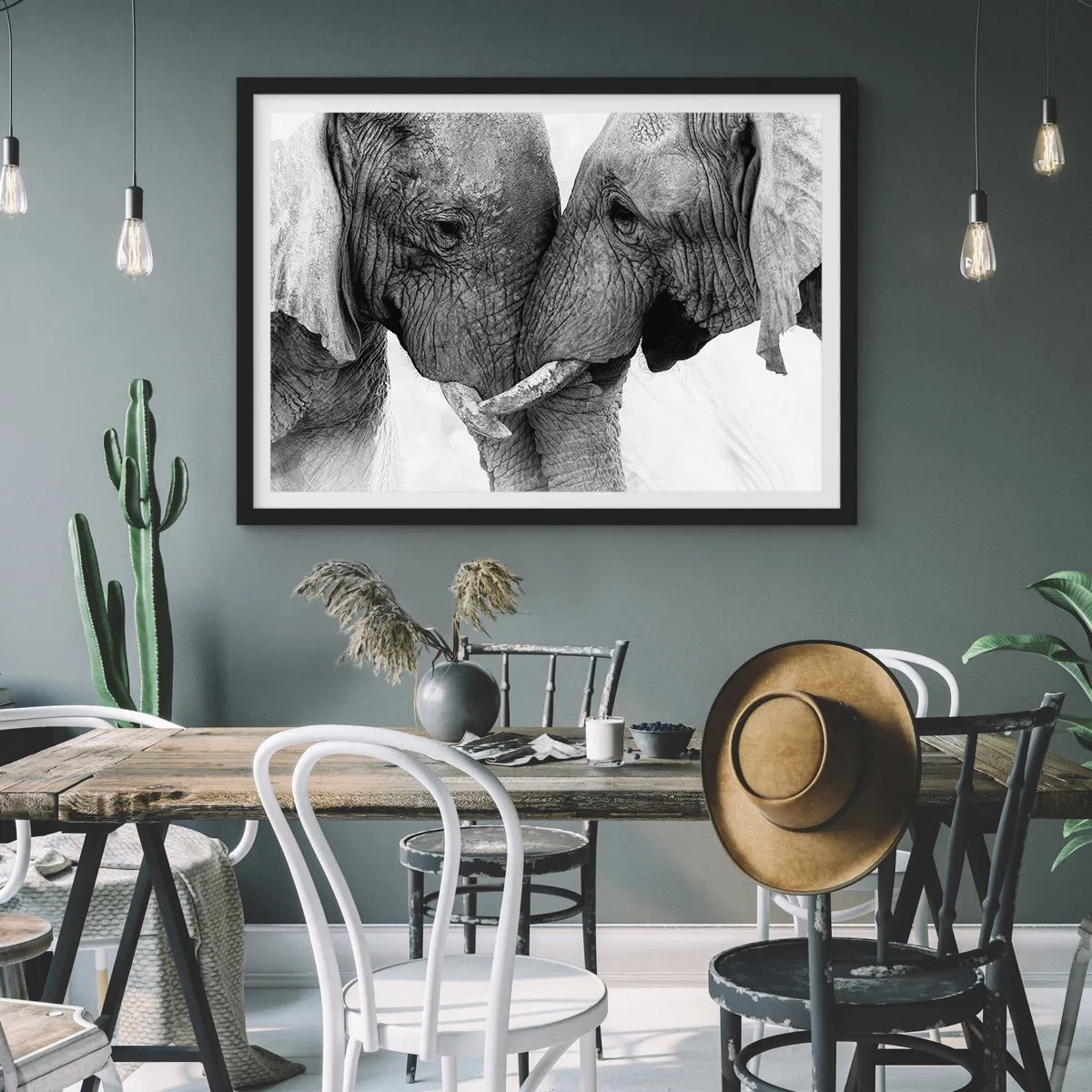 Poster in einem schwarzem Rahmen - Zwei Elefanten in zärtlicher Geste vor monochromem Hintergrund - 70x50cm - Herzliches Geständnis - Moderne Wanddekoration für Wohnzimmer und Schlafzimmer ARTTOR
