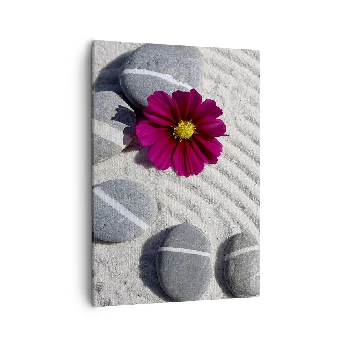 Bild auf Leinwand - Leinwandbild - Steine und eine rosa Blume auf dem Sand im Zen-Stil - 50x70cm - Energie und Ruhe des Zauberkreises der Natur - Moderne Wanddekoration für Wohnzimmer und Schlafzimmer ARTTOR