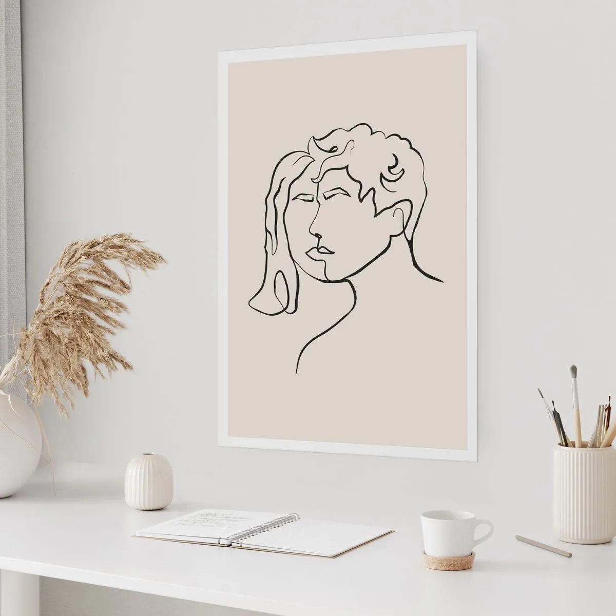 Poster - Eine minimalistische Skizze der Gesichter eines Paares auf beigem Hintergrund. - 50x70cm - Und es wurde Einheit - Moderne Wanddekoration für Wohnzimmer und Schlafzimmer ARTTOR