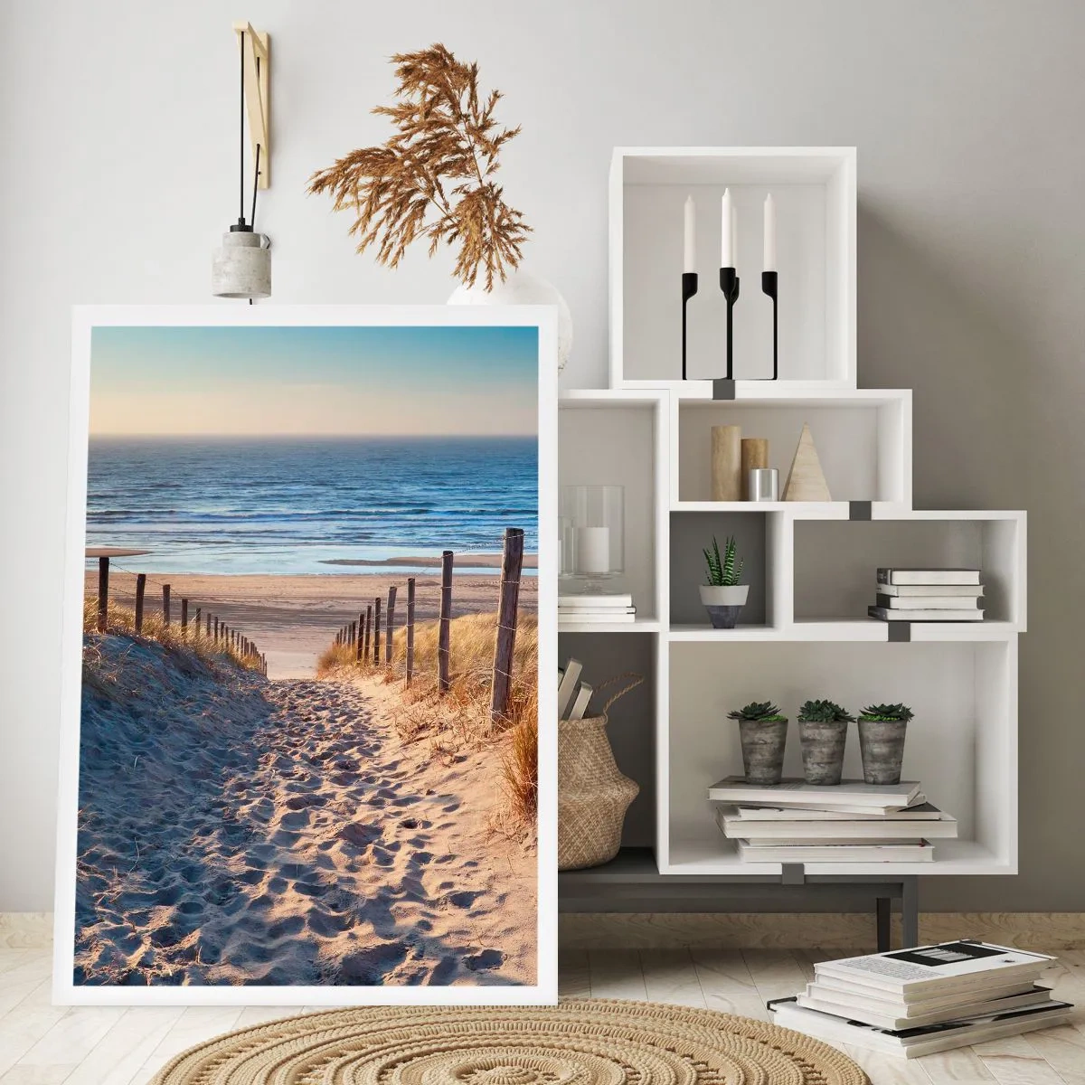 Poster - Das Rauschen des Meeres, der Gesang der Vögel, ein wilder Strand im Gras ... - 61x91 cm