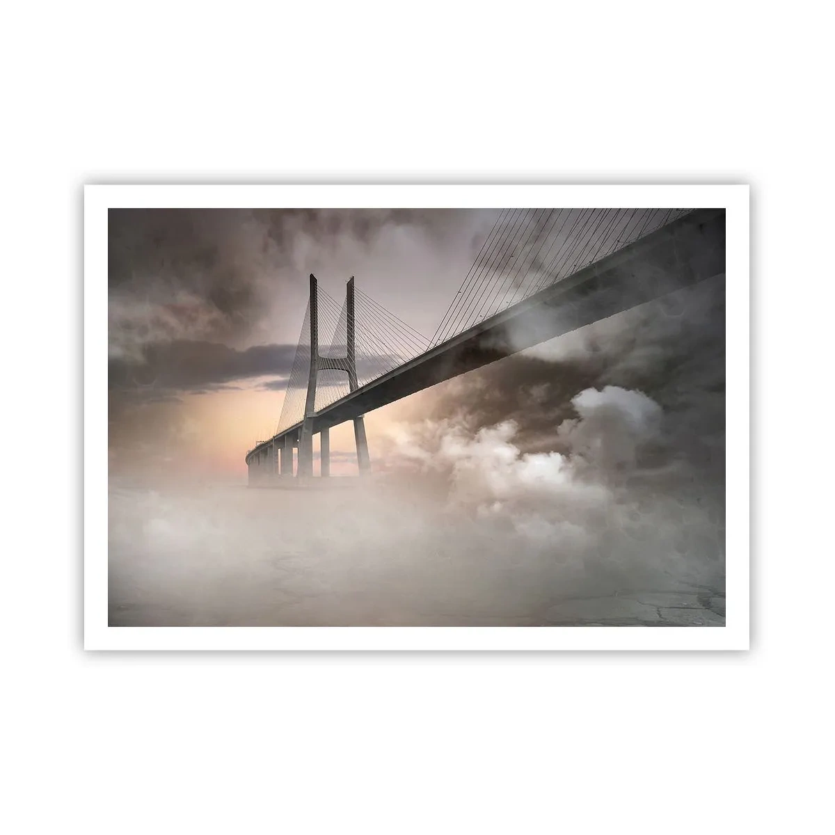 Poster - Eine Brücke über einen Fluss, umgeben von Nebel am Morgen - 100x70cm - Auf dem Fluss, den es nicht gibt - Moderne Wanddekoration für Wohnzimmer und Schlafzimmer ARTTOR