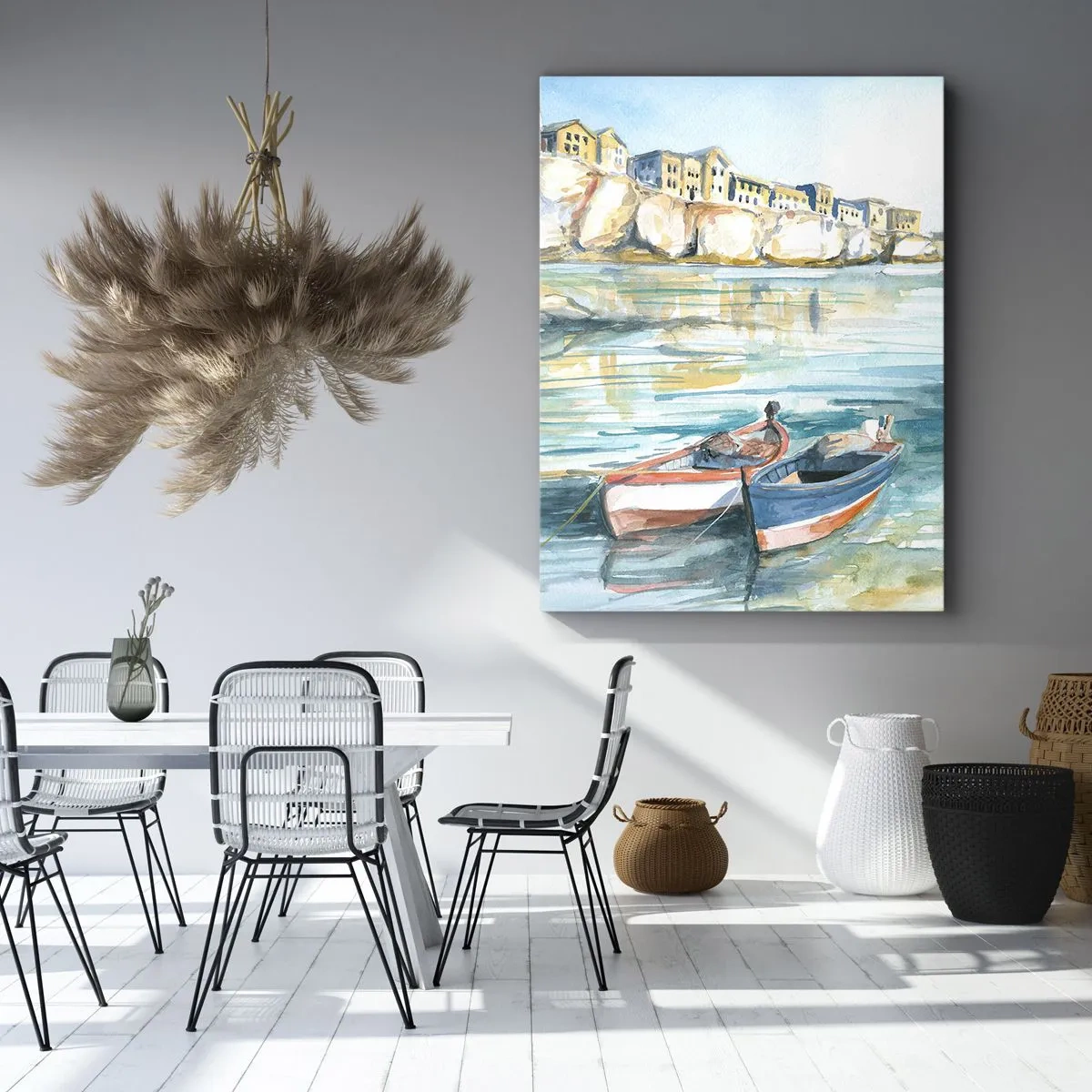 Bild auf Leinwand - Leinwandbild - Eine malerische Küstenlandschaft mit Booten auf dem Wasser - 50x70cm - Landschaft in Azurblau - Moderne Wanddekoration für Wohnzimmer und Schlafzimmer ARTTOR