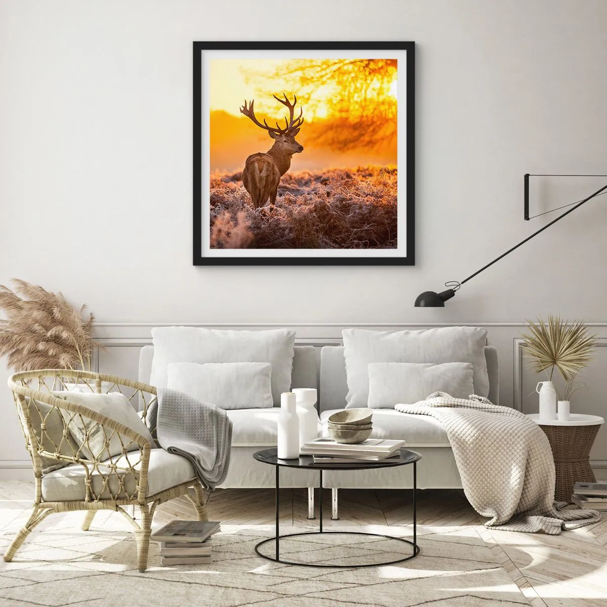 Poster in einem schwarzem Rahmen - König des Herbstwaldes - 30x30 cm