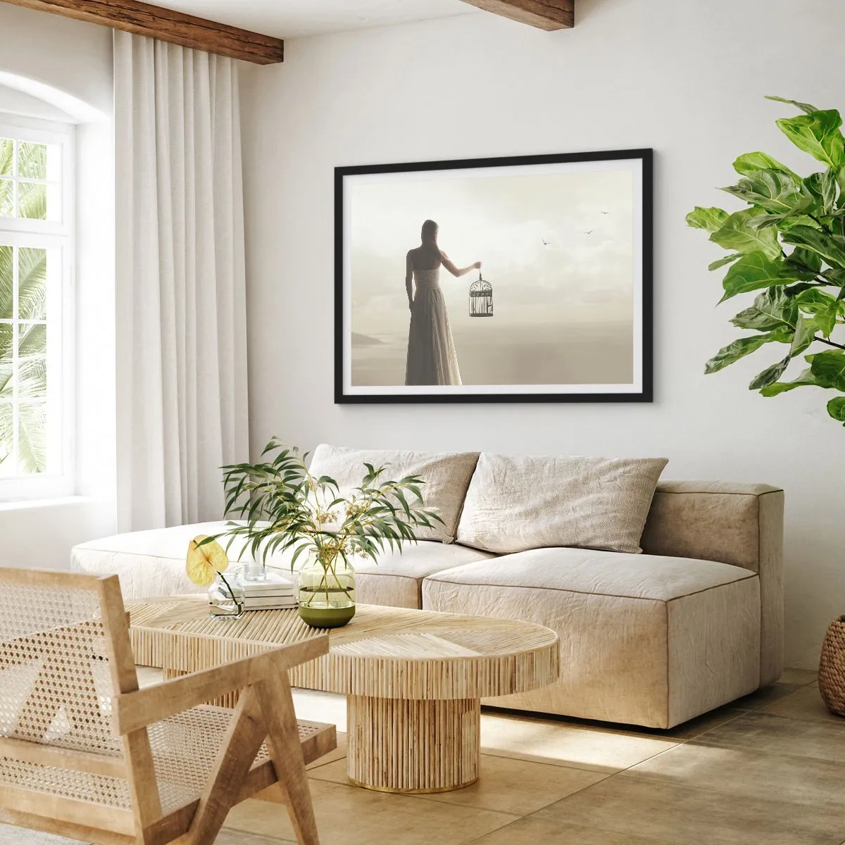 Poster in einem schwarzem Rahmen - Eine Frau mit einem Käfig vor einem ruhigen Himmel - 70x50cm - Sei frei - Moderne Wanddekoration für Wohnzimmer und Schlafzimmer ARTTOR