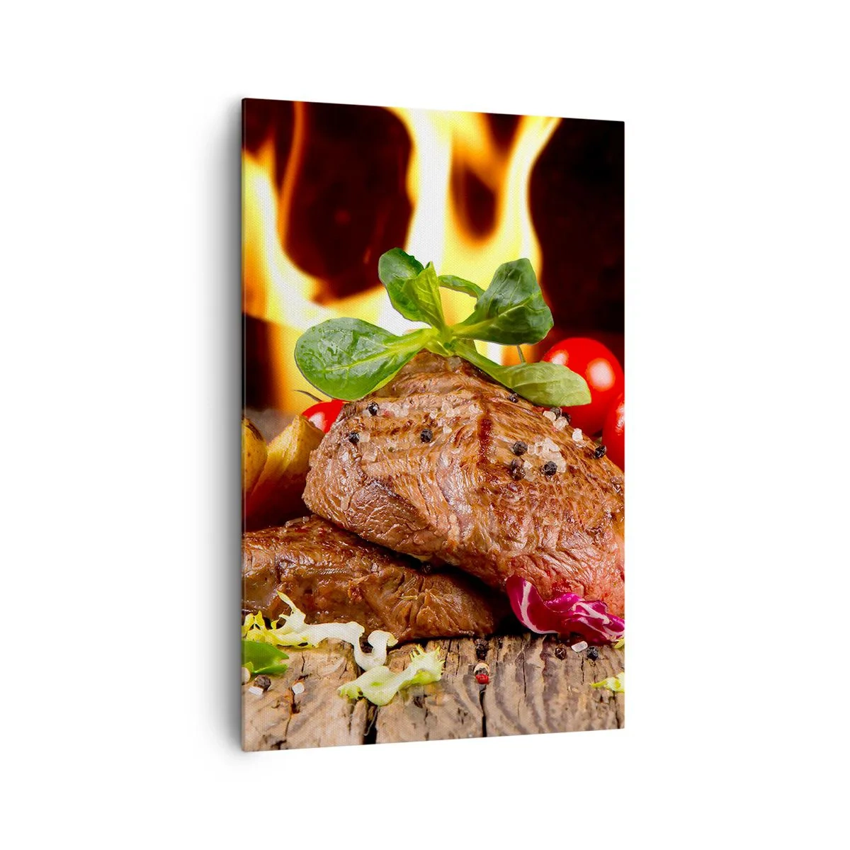 Bild auf Leinwand - Leinwandbild - Gegrilltes Steak mit Beilagen vor dem Hintergrund der Flammen - 80x120cm - Von Hitze gezaubert - Moderne Wanddekoration für Wohnzimmer und Schlafzimmer ARTTOR