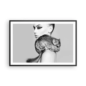 Poster in einem schwarzem Rahmen - Dame mit einem Chinchilla - 91x61 cm