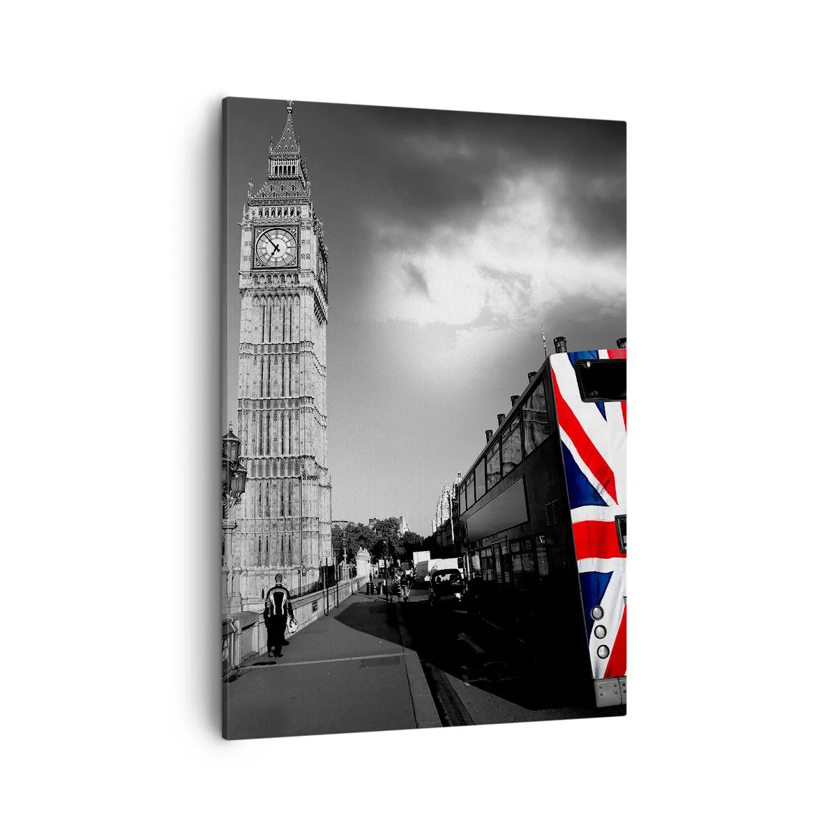 Bild auf Leinwand - Leinwandbild - Big Ben und ein Bus mit britischer Flagge vor schwarz-weißem Hintergrund - 50x70cm - Stolz und toll - Moderne Wanddekoration für Wohnzimmer und Schlafzimmer ARTTOR