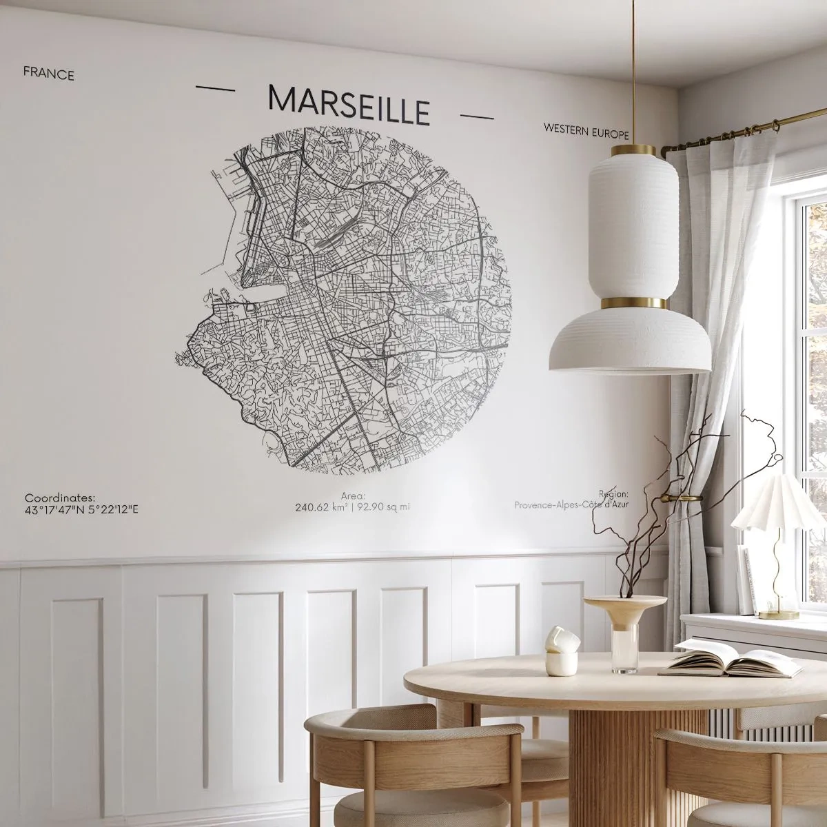 Fototapete Standard Eco - Eine Karte von Marseille in Form eines Kreises auf weißem Hintergrund - 100x70cm - Anatomie von Marseille - Moderne Wanddekoration für Wohnzimmer und Schlafzimmer ARTTOR