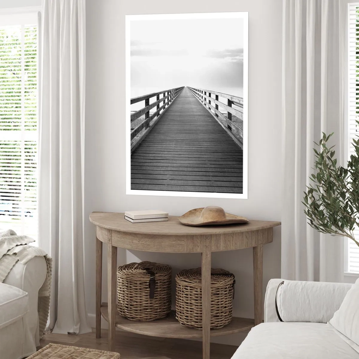 Poster - Eine schwarz-weiße Brücke, die in die Unendlichkeit führt - 50x70cm - In die Ferne ... - Moderne Wanddekoration für Wohnzimmer und Schlafzimmer ARTTOR