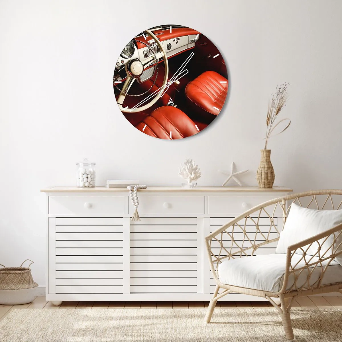 Wanduhr - Glasuhr - Oldtimer-Innenraum mit roten Sitzen - 30x30cm - Luxus im Vintagestil - Moderne Wanddekoration für Wohnzimmer, Küche und Schlafzimmer ARTTOR