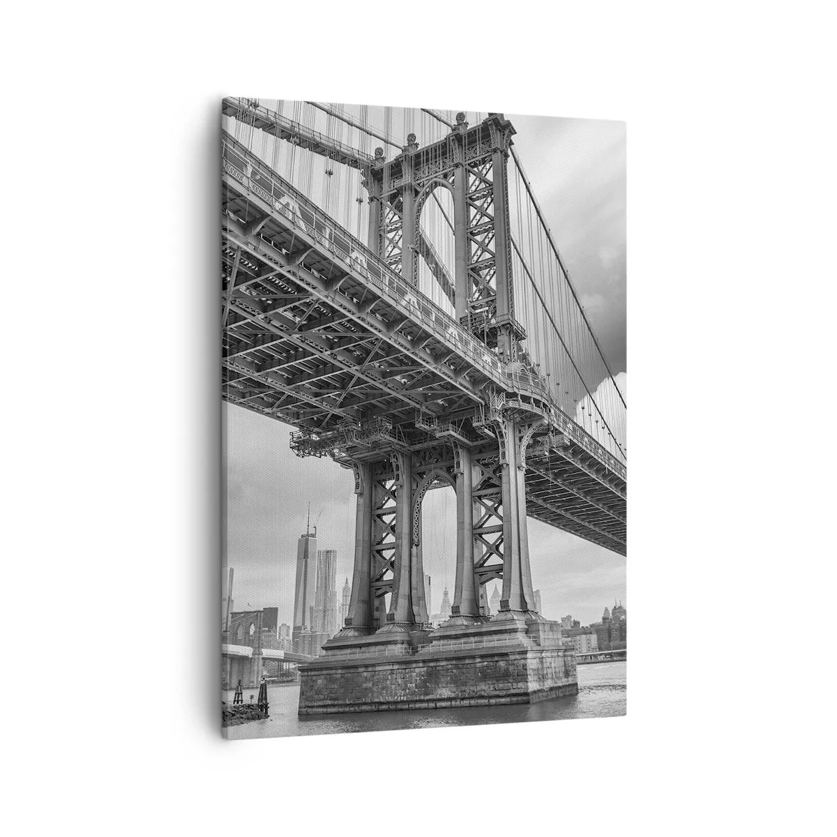 Bild auf Leinwand - Leinwandbild - Eine Brücke in Schwarz-Weiß mit Blick auf die Stadt - 50x70cm - Ins Herz der Stadt - Moderne Wanddekoration für Wohnzimmer und Schlafzimmer ARTTOR