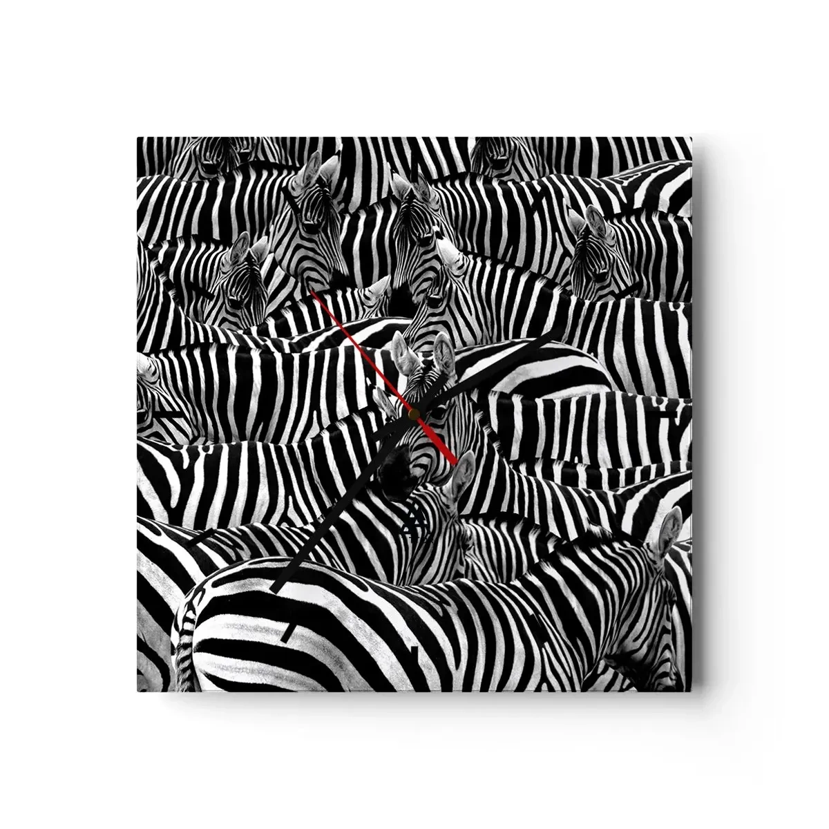 Wanduhr - Glasuhr - Eine Gruppe Zebras mit schwarzen und weißen Streifen, die ein symmetrisches Muster bilden. - 30x30cm - Gestreiftes Gruppenportrait - Moderne Wanddekoration für Wohnzimmer und Schlafzimmer ARTTOR