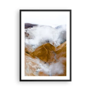 Poster in einem schwarzem Rahmen - Nebel schwebt über goldenen Hügeln in einer natürlichen Landschaft - 50x70cm - Islands rohe Schönheit - Moderne Wanddekoration für Wohnzimmer und Schlafzimmer ARTTOR