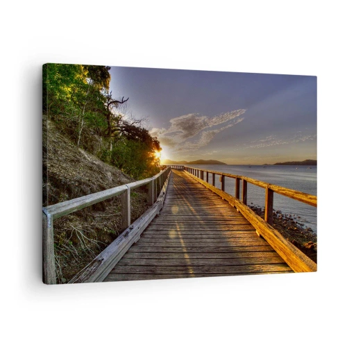 Bild auf Leinwand - Leinwandbild - Ein Holzsteg führt dem Sonnenuntergang über dem Wasser entgegen - 70x50cm - Gehen, weiter der Sonne entgegengehen - Moderne Wanddekoration für Wohnzimmer und Schlafzimmer ARTTOR