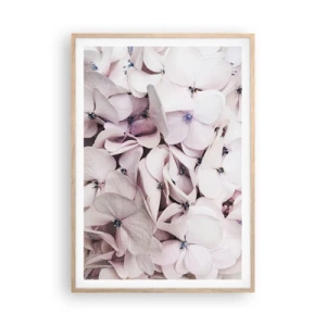 Poster in einem Rahmen aus heller Eiche - In einer Blumenflut - 70x100 cm