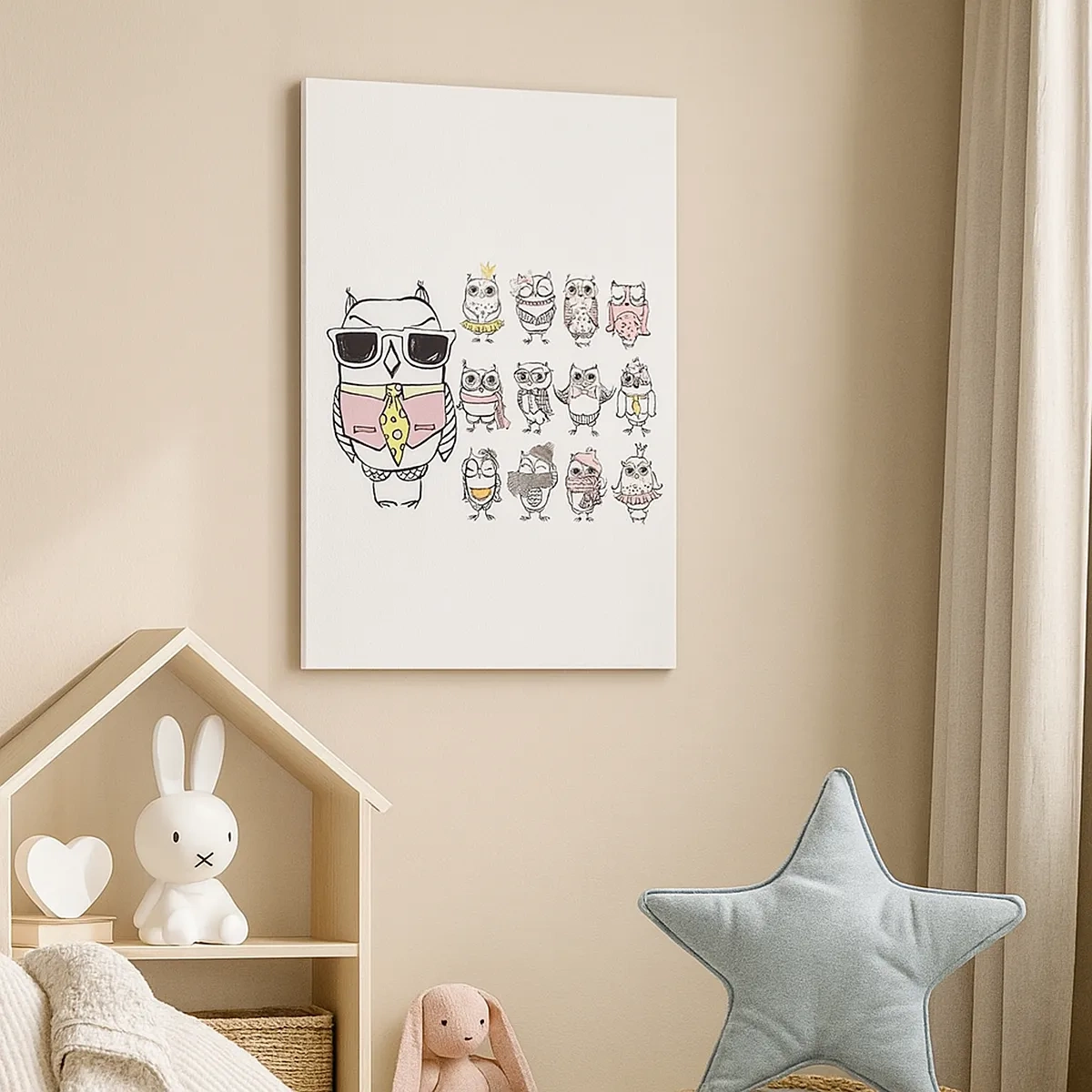 Bild auf Leinwand - Leinwandbild - Eulen in verschiedenen Stilen und Kleidern - 50x70cm - So viele Rollen zu spielen - Moderne Wanddekoration für Wohnzimmer und Schlafzimmer ARTTOR