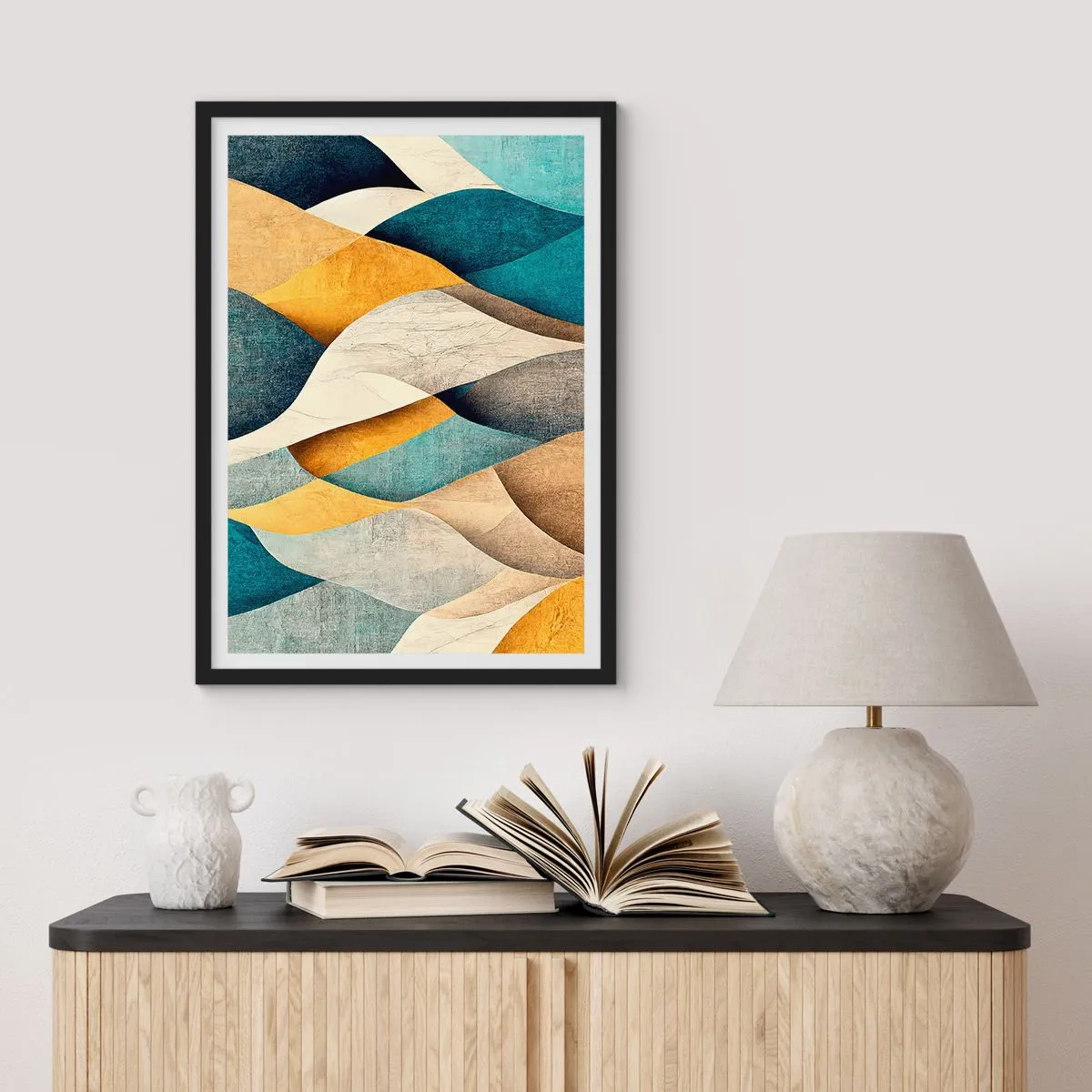 Poster in einem schwarzem Rahmen - Eine abstrakte Komposition aus wellenförmigen Formen in goldenen und blauen Farben. - 50x70cm - Rhythmus und Welle - Moderne Wanddekoration für Wohnzimmer und Schlafzimmer ARTTOR