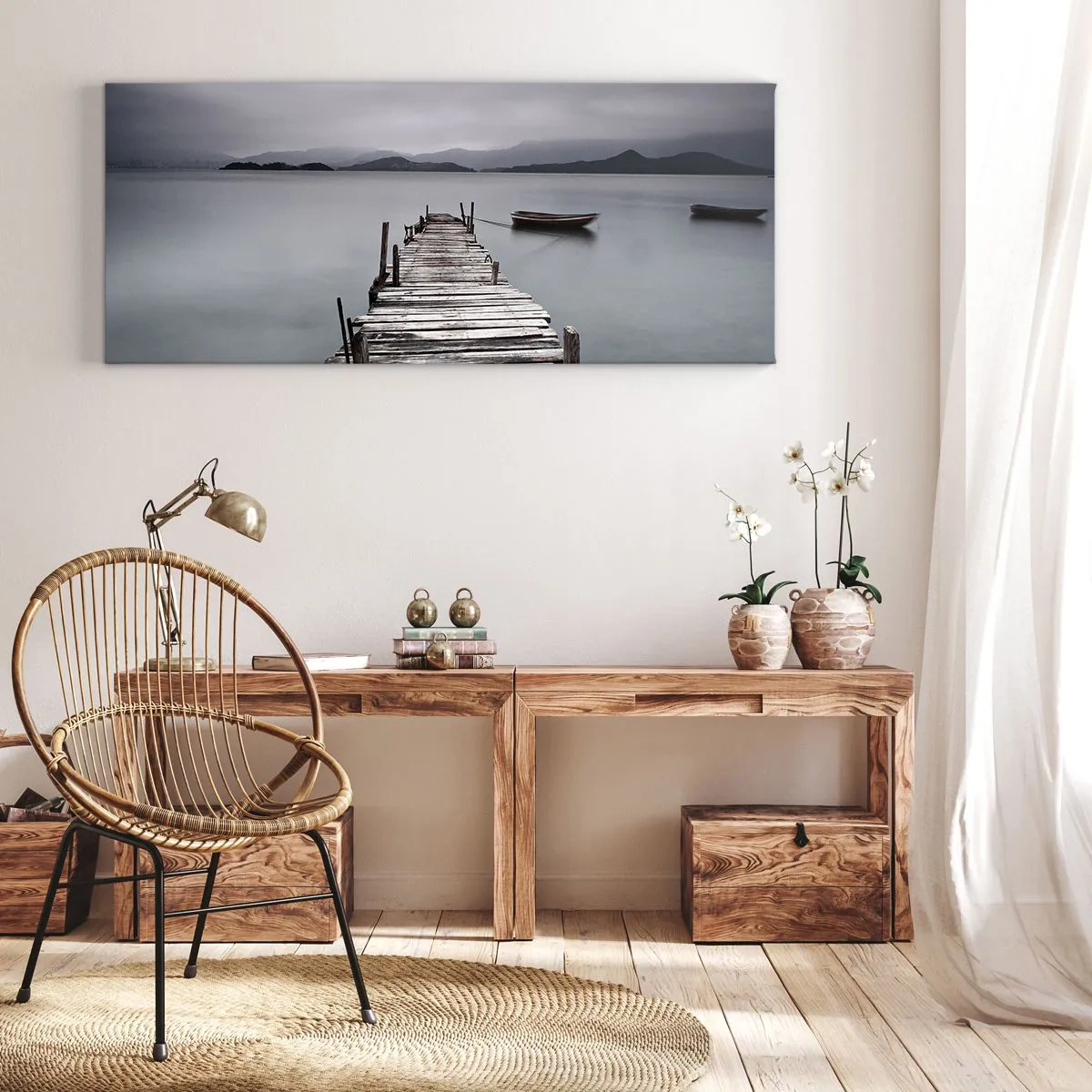 Bild auf Leinwand - Leinwandbild - Eine Holzbrücke, die zur ruhigen Oberfläche des Sees führt - 120x50cm - Du kannst morgen gehen - Moderne Wanddekoration für Wohnzimmer und Schlafzimmer ARTTOR