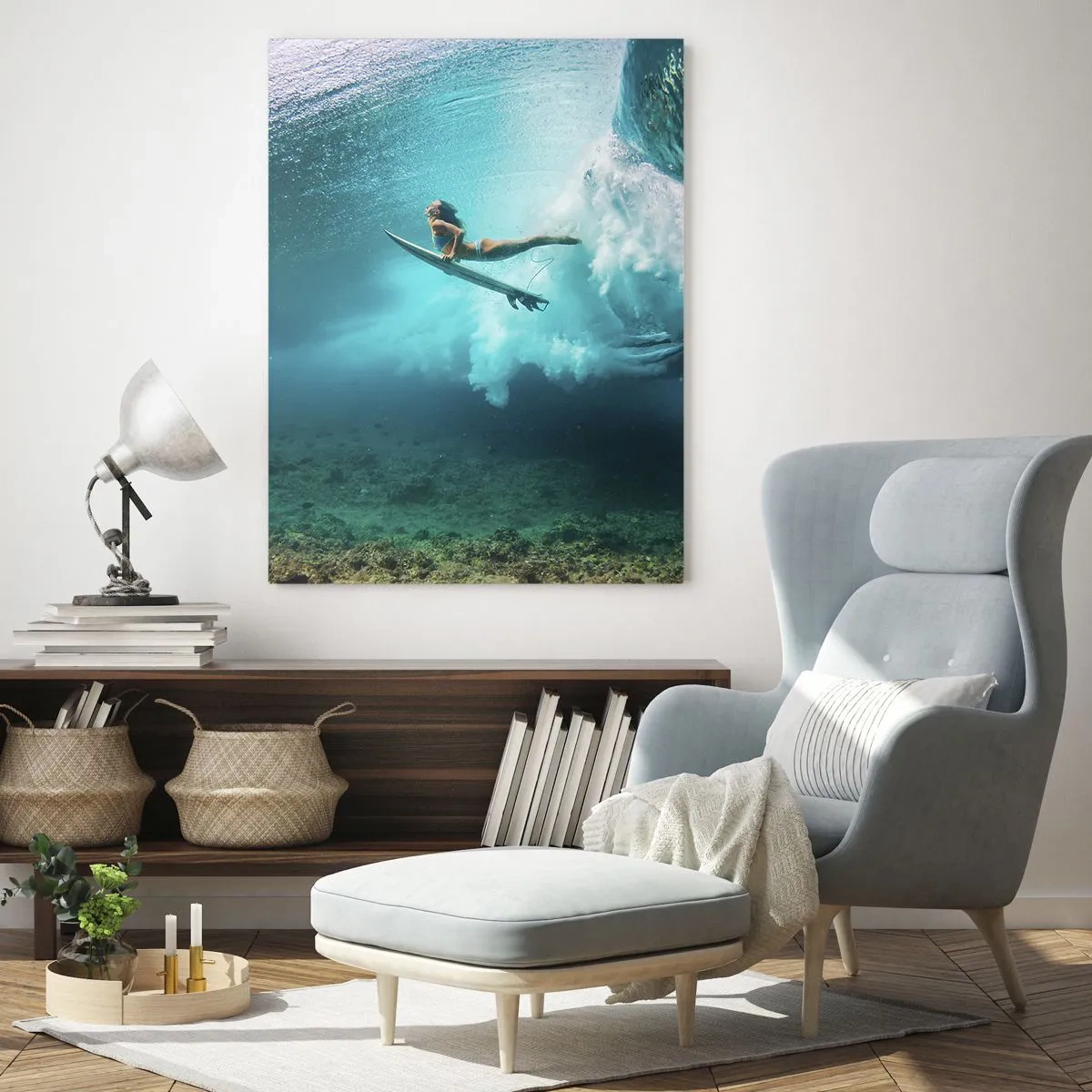 Glasbild - Bild auf glas - Surfer unter einer Welle im blauen Ozeanwasser - 80x120cm - Unterwasserwelt - Moderne Wanddekoration für Wohnzimmer und Schlafzimmer ARTTOR