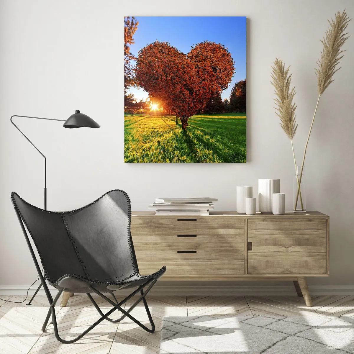 Glasbild - Bild auf glas - Ein herzförmiger Baum in einer Herbstlandschaft - 80x120cm - Und wie man den Herbst nicht liebt - Moderne Wanddekoration für Wohnzimmer und Schlafzimmer ARTTOR