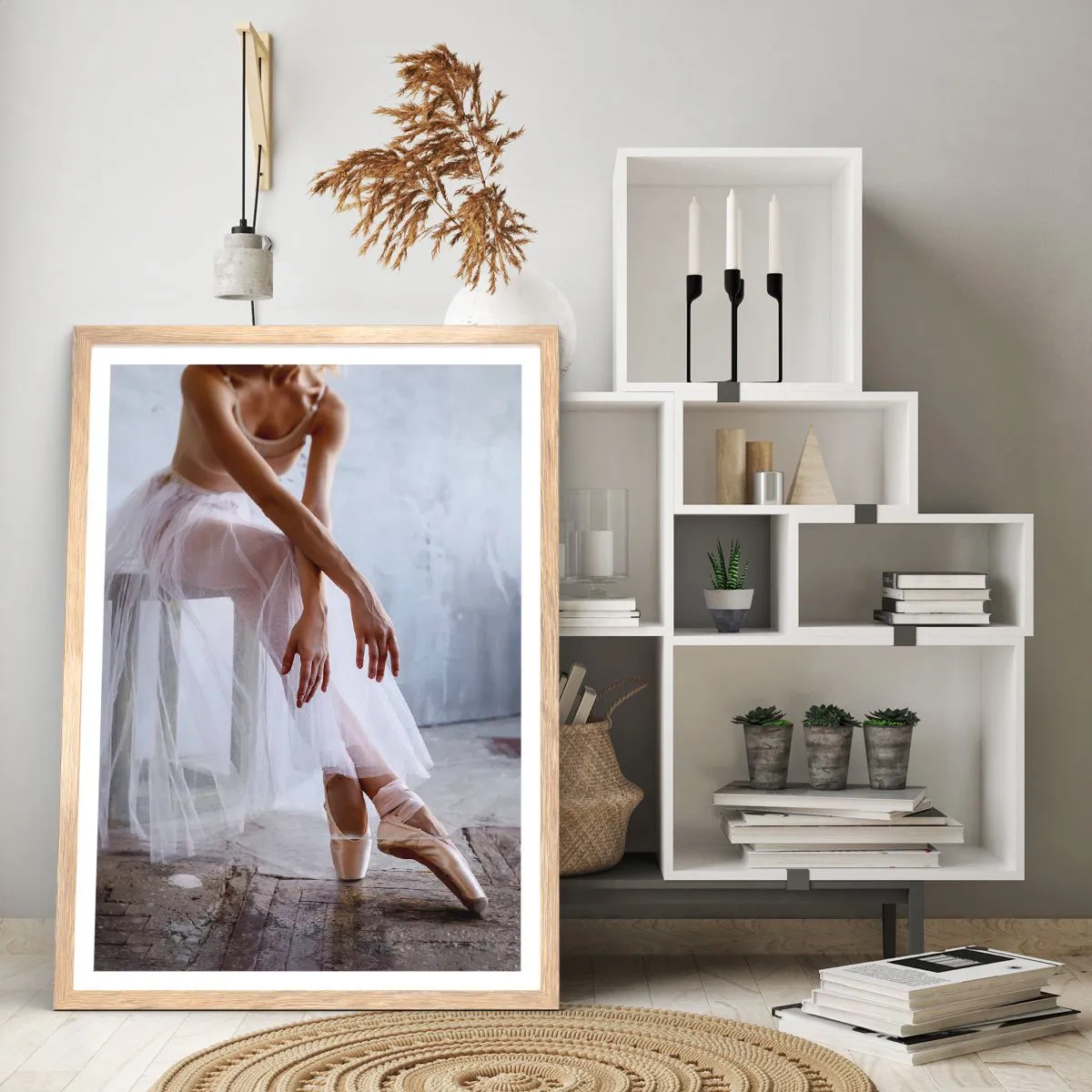 Poster in einem Rahmen aus heller Eiche - Bevor die Rampe leuchtet - 30x40 cm