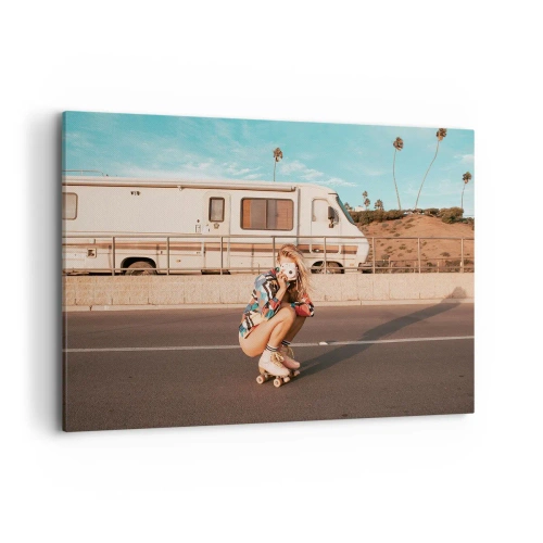 Bild auf Leinwand - Leinwandbild - Ein Mädchen auf Rollschuhen macht an einem sonnigen Tag ein Foto. - 100x70cm - Lächel bitte! - Moderne Wanddekoration für Wohnzimmer und Schlafzimmer ARTTOR