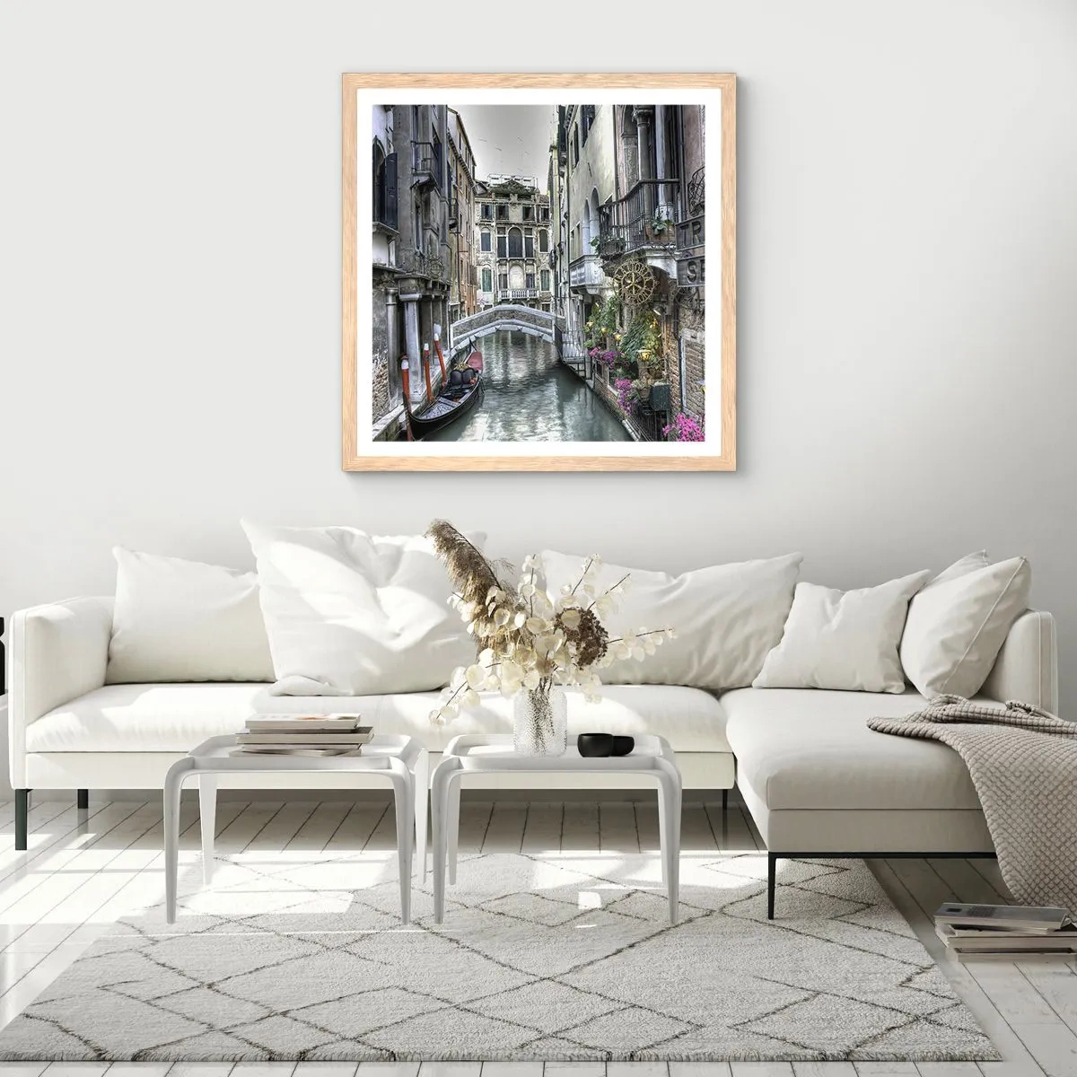 Poster in einem Rahmen aus heller Eiche - Seit Jahrhunderten in stiller Besinnung - 30x30 cm