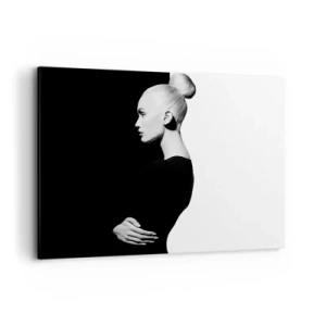 Bild auf Leinwand - Leinwandbild - Stilvolles Frauenporträt vor schwarz-weißem Hintergrund - 100x70cm - Einfach eine Frau - Moderne Wanddekoration für Wohnzimmer und Schlafzimmer ARTTOR