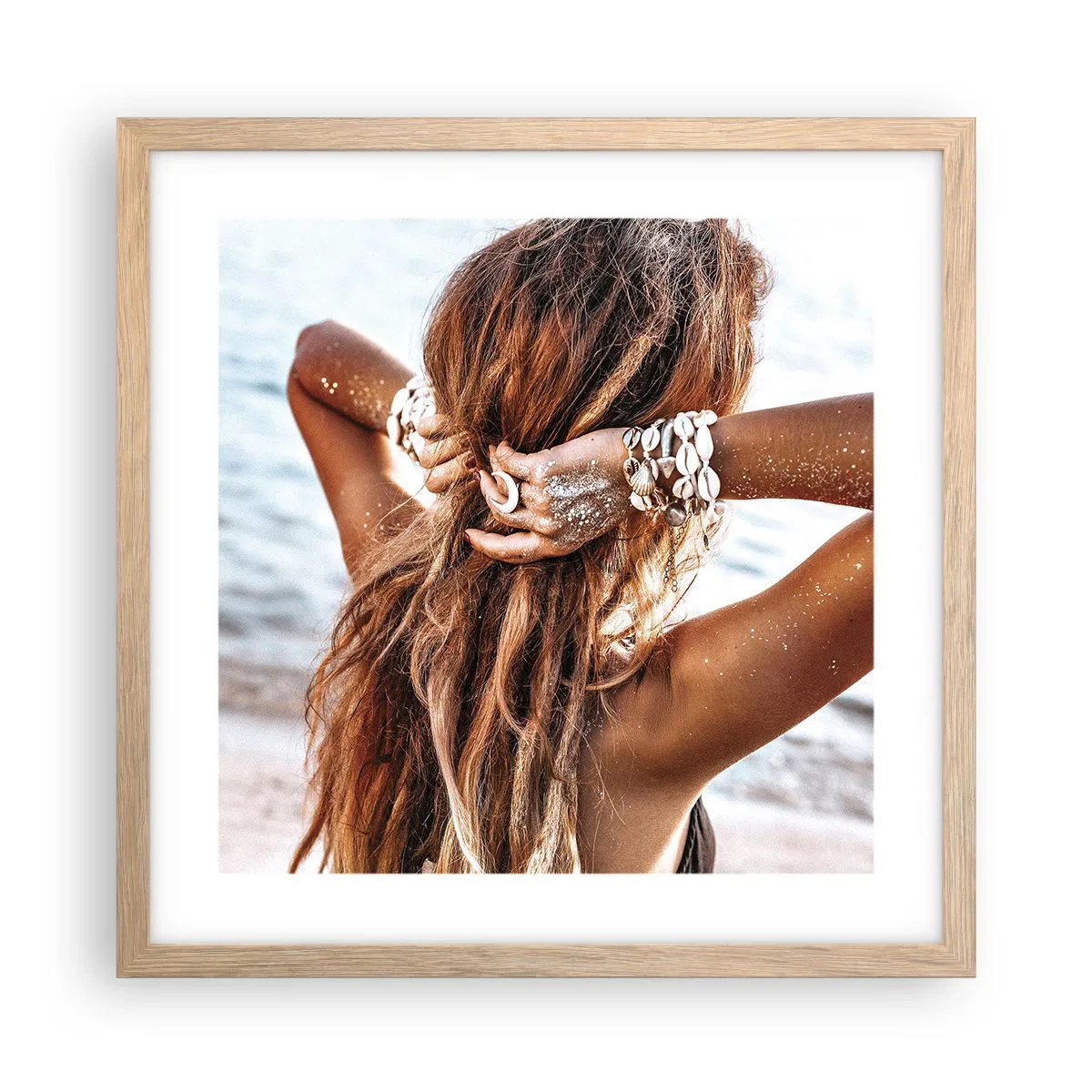 Poster in einem Rahmen aus heller Eiche - Eine Schwester von Wasser und Sonne - 40x40 cm