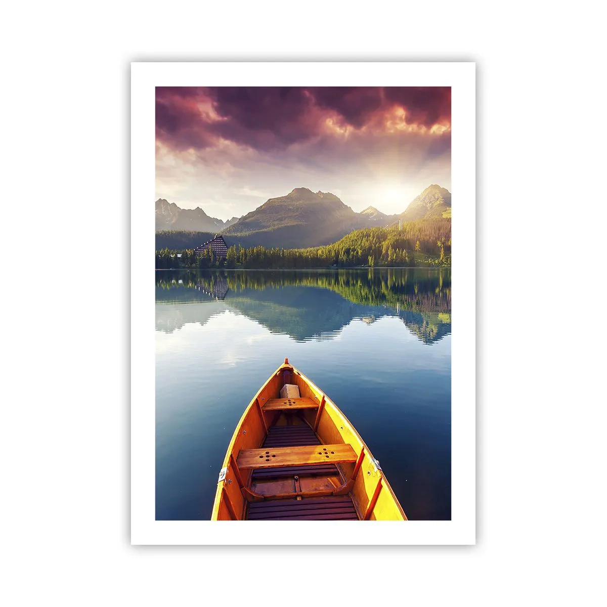 Poster - Ein Boot auf einem See mit Blick auf die Berge bei Sonnenuntergang - 50x70cm - Nichts gegen die Natur - Moderne Wanddekoration für Wohnzimmer und Schlafzimmer ARTTOR
