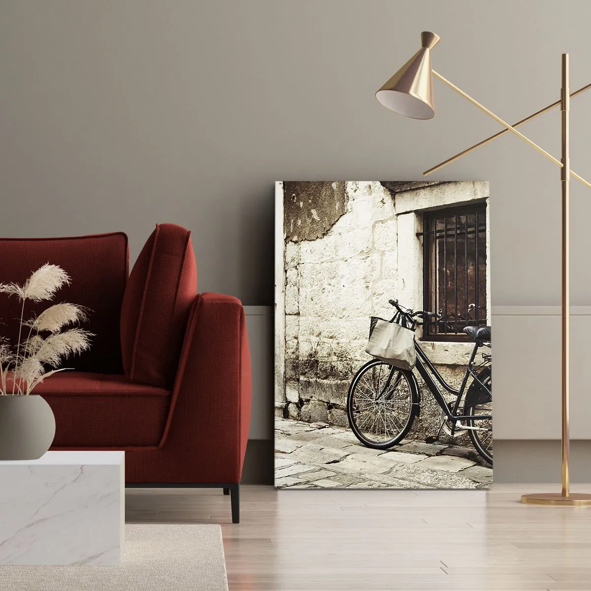 Bild auf Leinwand - Leinwandbild - Ein Fahrrad vor einer Steinmauer mit Fenster und Tür im Retro-Stil - 80x120cm - Zurück in die Vergangenheit - Moderne Wanddekoration für Wohnzimmer und Schlafzimmer ARTTOR