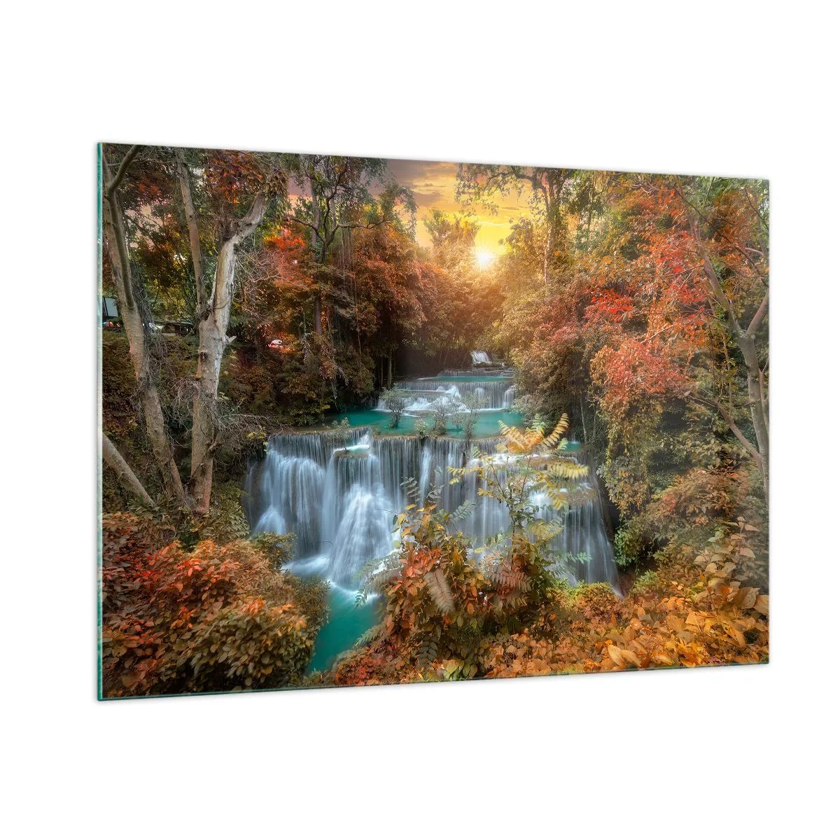 Glasbild - Bild auf glas - Ein malerischer Wasserfall, umgeben von einem herbstlichen Wald bei Sonnenuntergang - 100x70cm - Versteckter Schatz des Waldes - Moderne Wanddekoration für Wohnzimmer und Schlafzimmer ARTTOR