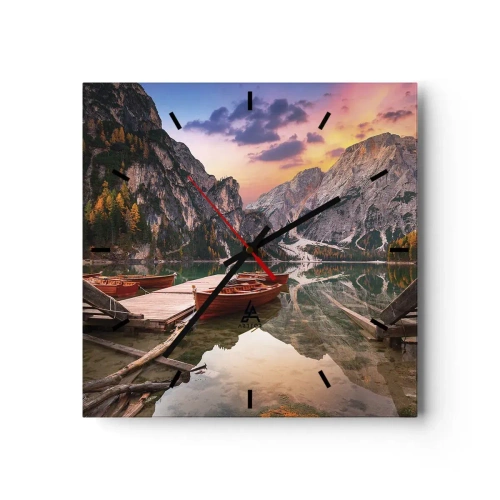 Wanduhr - Glasuhr - Bergsee mit Booten bei Sonnenuntergang - 30x30cm - Versprechen des Tages - Moderne Wanddekoration für Wohnzimmer und Schlafzimmer ARTTOR