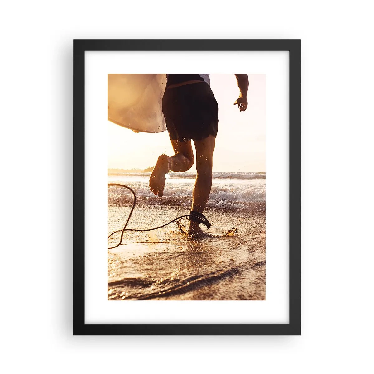 Poster in einem schwarzem Rahmen - Um die Welle zu treffen - 30x40 cm
