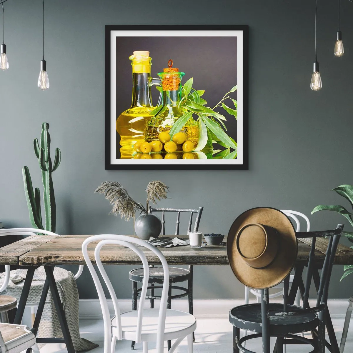 Poster in einem schwarzem Rahmen - Stillleben mit Oliven und Olivenöl - 50x50 cm