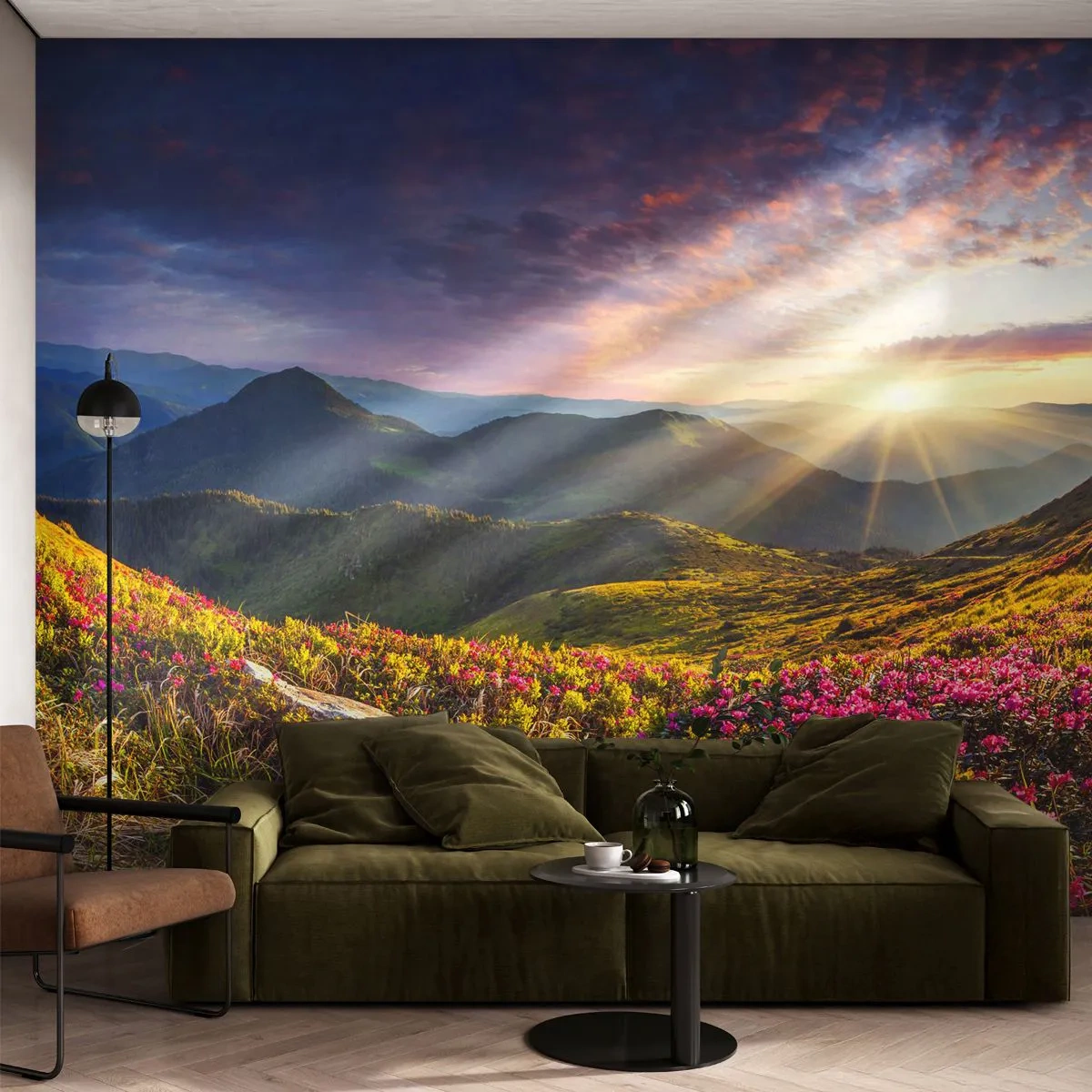 Fototapete Premium Sand - Berglandschaft mit Sonnenuntergang und blühenden Wiesen - 100x70cm - Frische am Bergmorgen - Moderne Wanddekoration für Wohnzimmer und Schlafzimmer ARTTOR