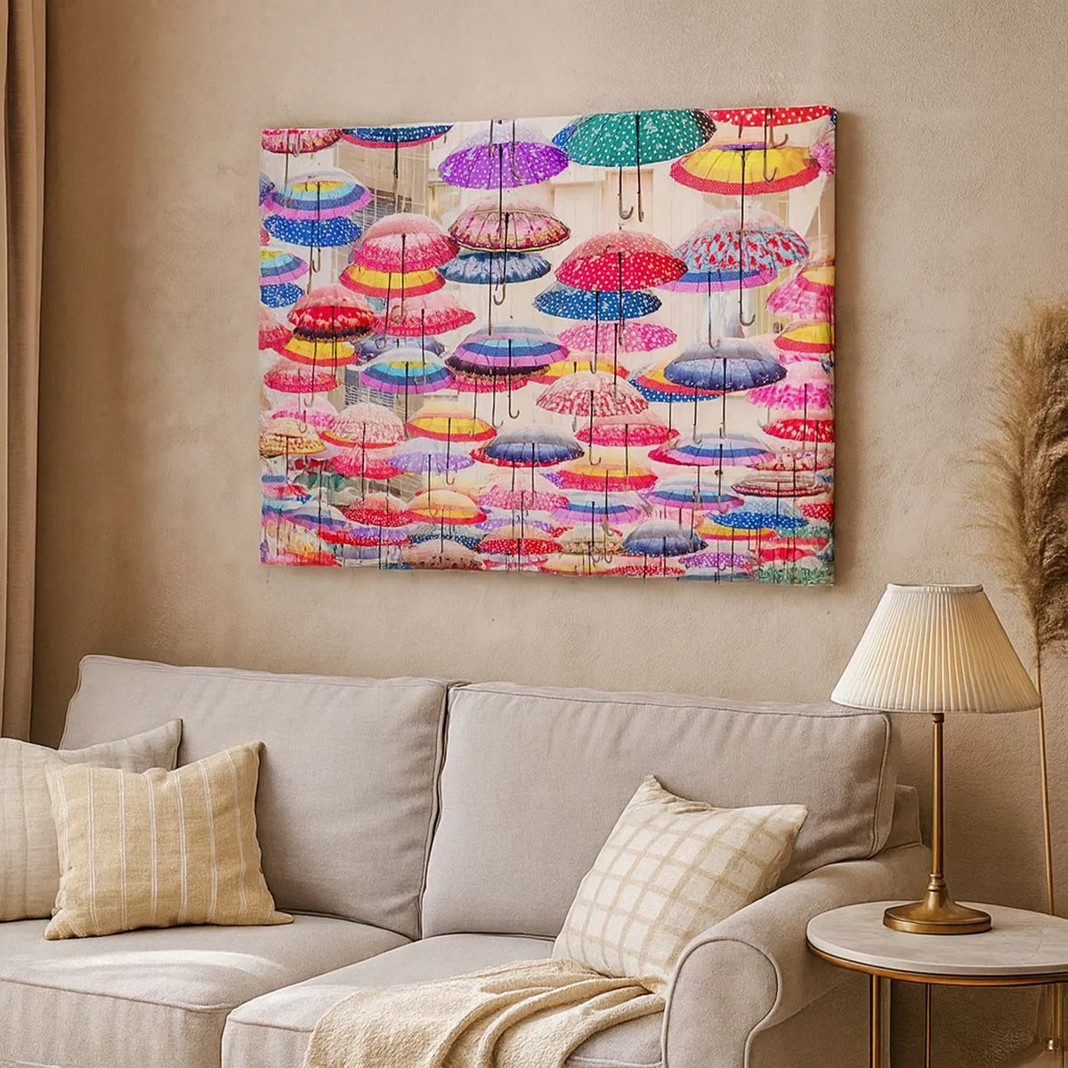 Bild auf Leinwand - Leinwandbild - Bunte Regenschirme schweben in der Luft - 70x50cm - Stadtwiese - Moderne Wanddekoration für Wohnzimmer und Schlafzimmer ARTTOR