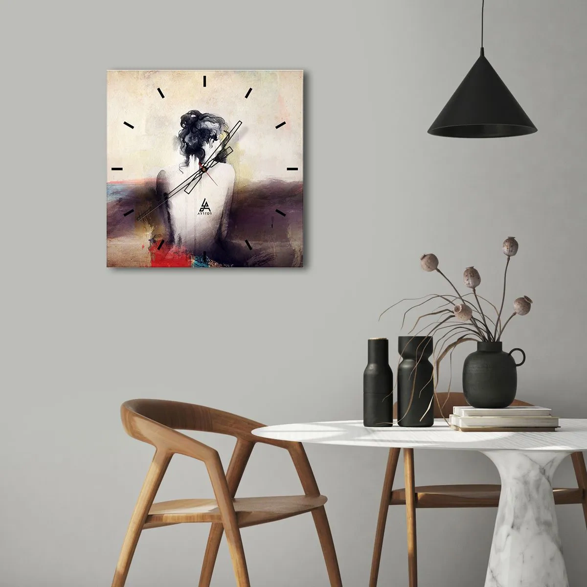 Wanduhr - Glasuhr - Ein subtiles Frauenporträt im künstlerischen Stil - 30x30cm - Glatte Linien, ovale Formen - Moderne Wanddekoration für Wohnzimmer und Schlafzimmer ARTTOR