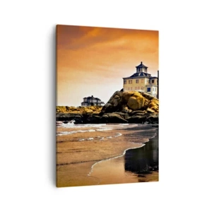 Bild auf Leinwand - Leinwandbild - Ein Haus auf einem Felsen am Strand bei Sonnenuntergang mit seiner Spiegelung im Wasser - 50x70cm - Eleganz der Westküste - Moderne Wanddekoration für Wohnzimmer und Schlafzimmer ARTTOR