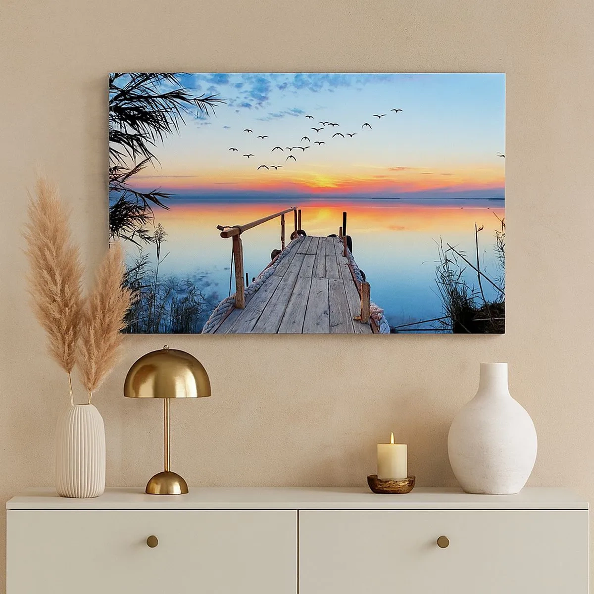 Bild auf Leinwand - Leinwandbild - Holzsteg über dem See bei Sonnenuntergang - 70x50cm - Es ist Zeit, zurückzukehren ... - Moderne Wanddekoration für Wohnzimmer und Schlafzimmer ARTTOR
