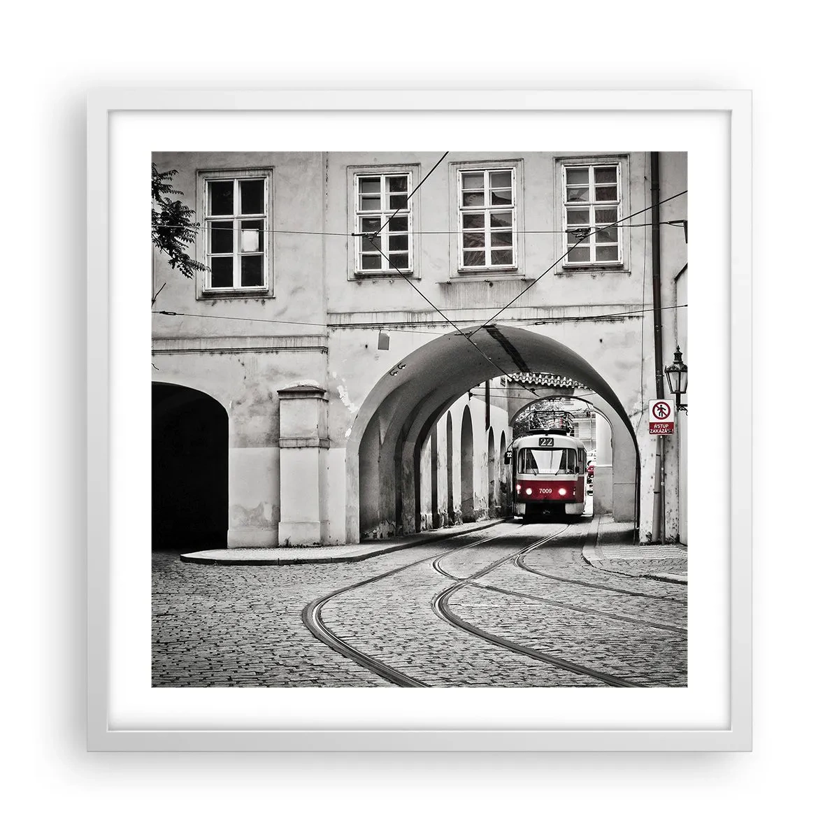 Poster in einem weißen Rahmen - Durch das Stadtlabyrinth - 50x50 cm