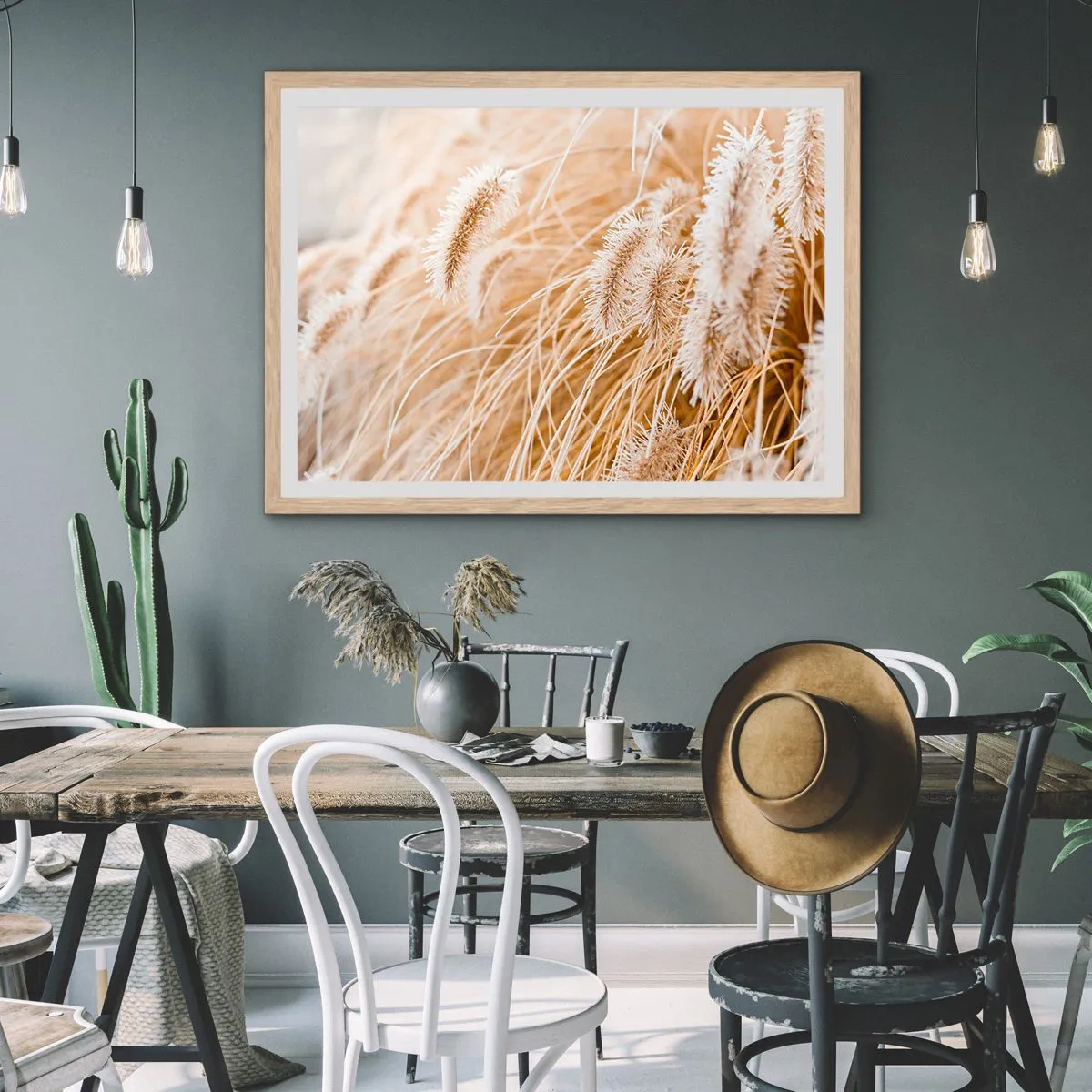 Poster in einem Rahmen aus heller Eiche - Das goldene Rauschen des Grases - 70x50 cm